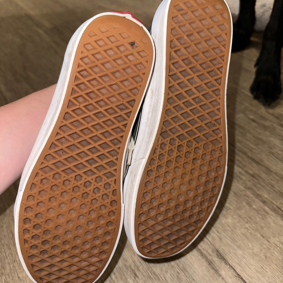 Vans - Picture 2 of 3